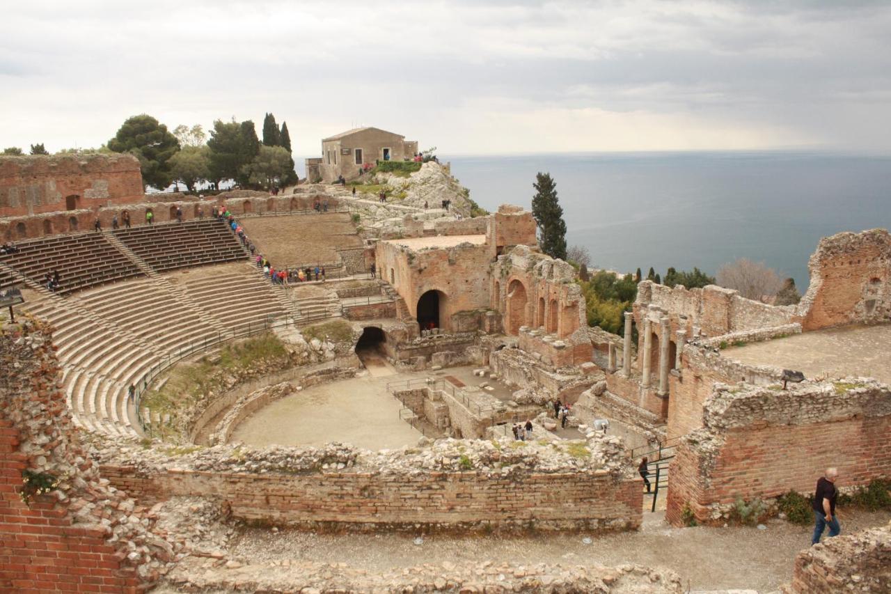 Nice Apartment In Taormina Kültér fotó